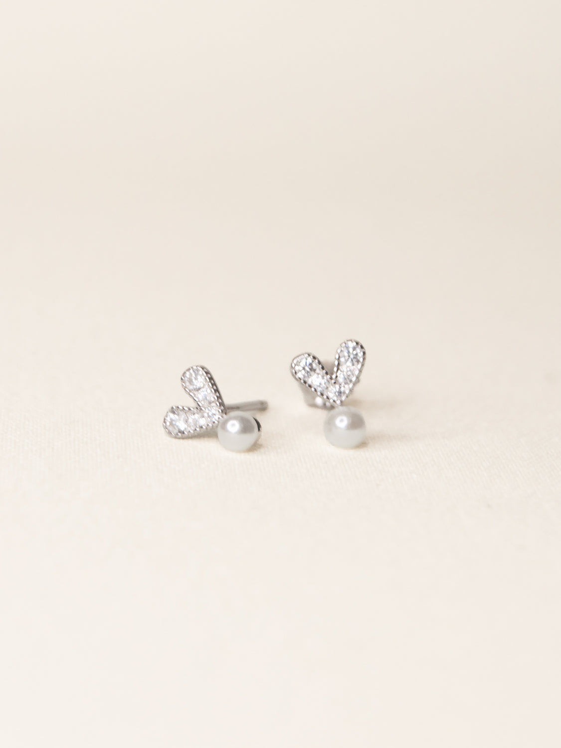 Bunny petite studs