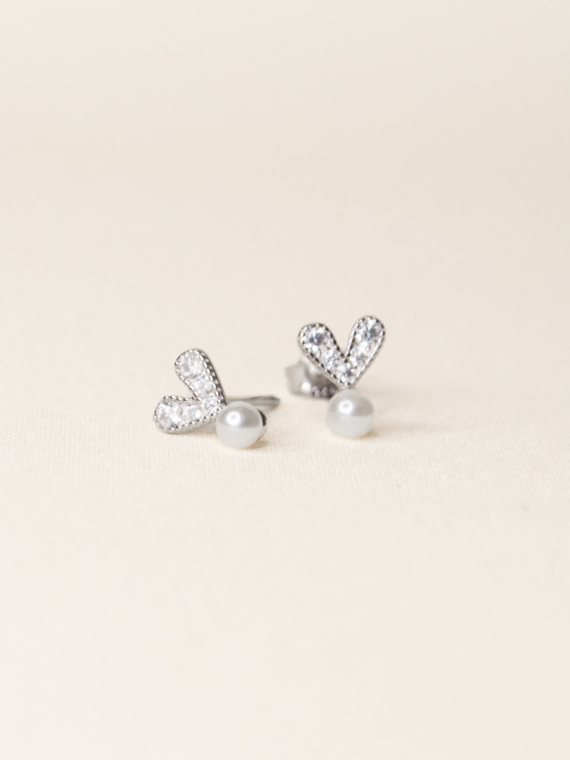 Bunny petite studs